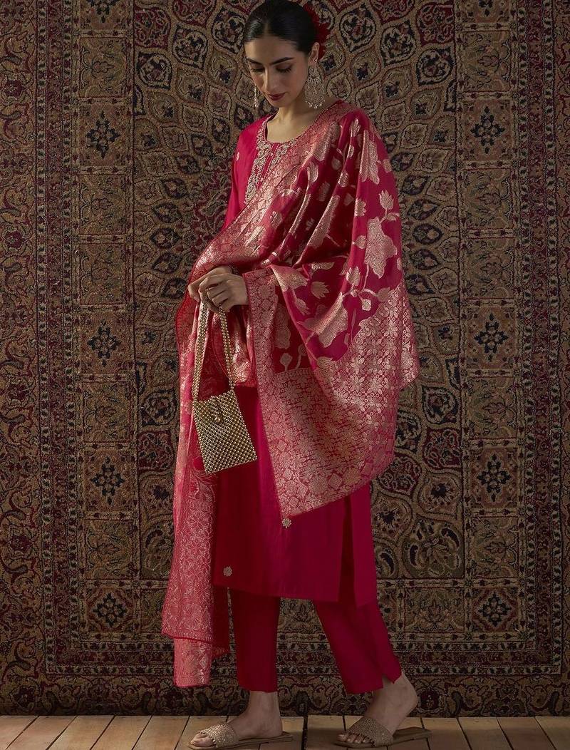 Ethnic Motifs Embroidered Straight Kurta With Trousers & Dupatta