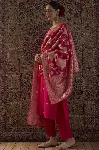 Ethnic Motifs Embroidered Straight Kurta With Trousers & Dupatta