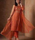 Women Ethnic Motifs Printed Regular Kurta with Trousers & With Dupatta