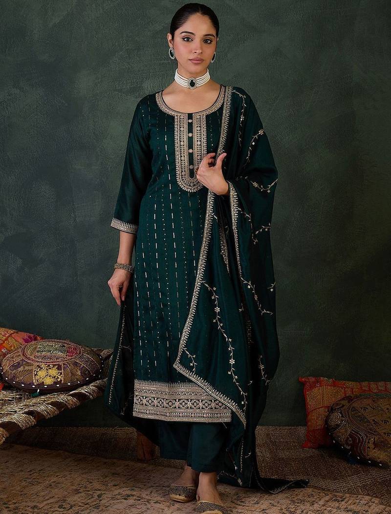 Women Ethnic Motifs Regular Sequinned Kurta with Trousers & With Dupatta