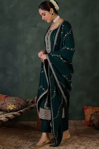 Women Ethnic Motifs Regular Sequinned Kurta with Trousers & With Dupatta