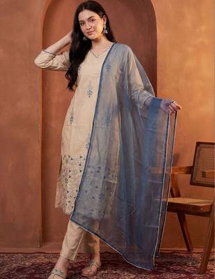 Women Ethnic Motifs Embroidered Regular Thread Work Kurta with Trousers & With Dupatta 1
