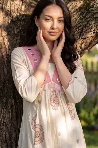Women Ethnic Motifs Printed Regular Mirror Work  Cotton Kurta with Trousers