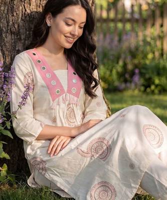 Women Ethnic Motifs Printed Regular Mirror Work  Cotton Kurta with Trousers 5
