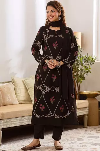 Women Floral Embroidered Regular Thread Work Pure Cotton Kurta with Trousers & With Dupatta