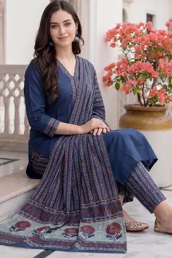 Women Ethnic Motifs Regular  Cotton Kurta with Trousers & With Dupatta