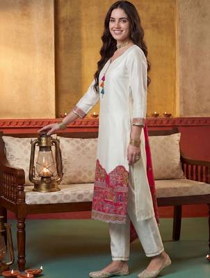 Women Ethnic Motifs Printed Regular Thread Work Kurta with Trousers & With Dupatta 4