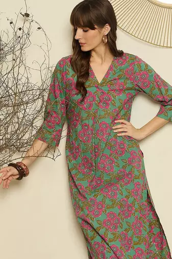 Women Ethnic Motifs Printed  Cotton Kurta with Trouser