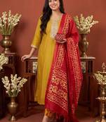 Women Ethnic Motifs Embroidered Regular Kurta with Trousers & With Dupatta