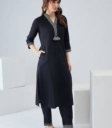 Women Thread Work Kurta with Trousers
