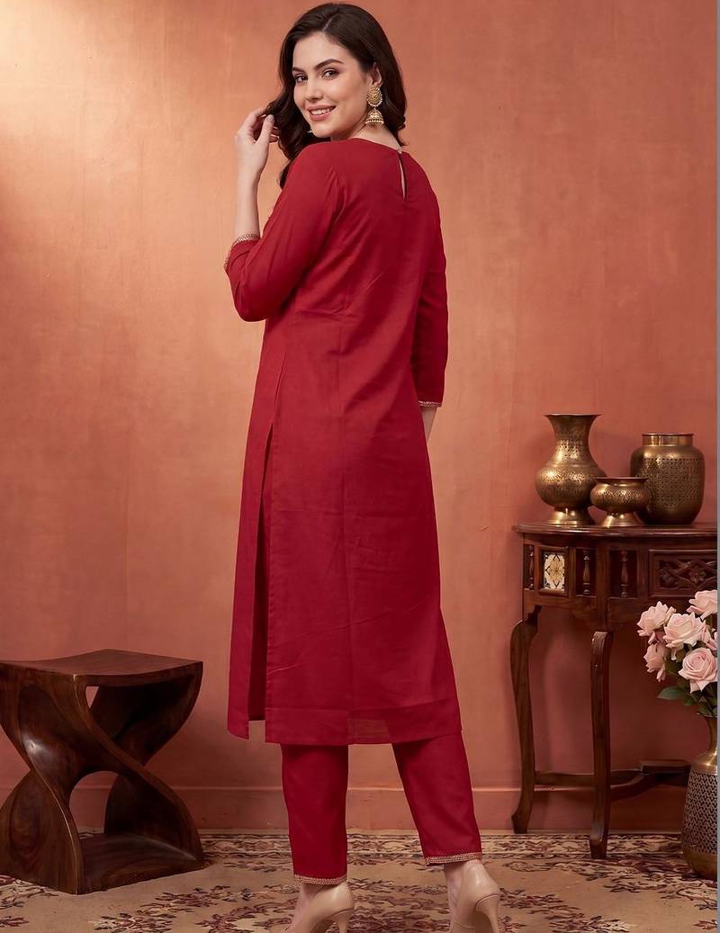 Women Ethnic Motifs Embroidered Regular Thread Work  Cotton Kurta with Trousers