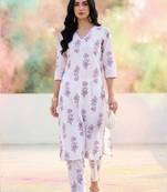 Floral Printed V-Neck  Cotton Kurta With Trousers