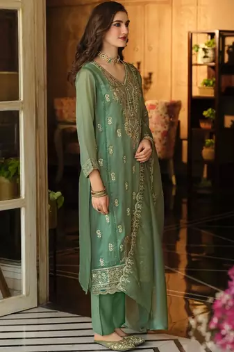 Women Ethnic Motifs Embroidered Regular Thread Work Kurta with Trousers & With Dupatta