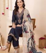 Women Ethnic Motifs Embroidered Regular Thread Work Kurta with Patiala & With Dupatta