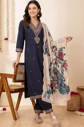 Women Ethnic Motifs Embroidered Regular Thread Work Kurta with Patiala & With Dupatta