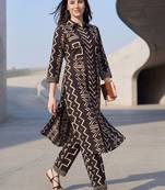 Women Printed Regular  Cotton Kurta with Trousers