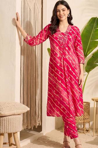 Women Leheriya Printed Kurta with Trousers