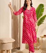Women Leheriya Printed Regular Kurta with Trousers