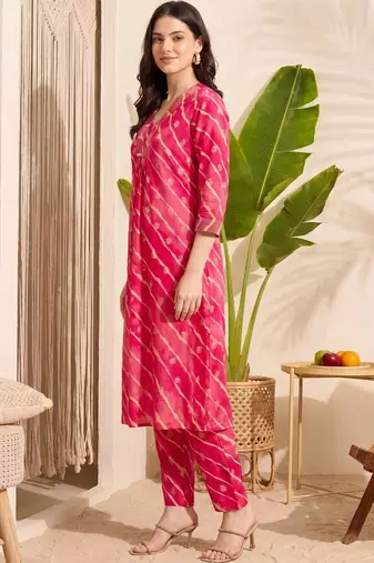 Women Leheriya Printed Regular Kurta with Trousers
