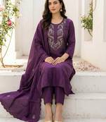 Women Ethnic Motifs Regular Thread Work Kurta with Trousers & With Dupatta