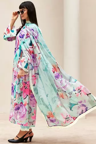 Women Floral Embroidered Regular Thread Work Kurta with Trousers & With Dupatta