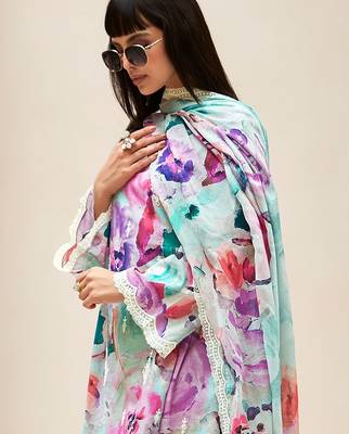 Women Floral Embroidered Regular Thread Work Kurta with Trousers & With Dupatta 6