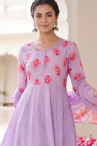 Women Floral Printed Tiered  Cotton Kurta with Trousers & With Dupatta