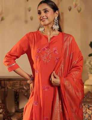 Women Ethnic Motifs Printed Kurta with Trouser& With Dupatta 1