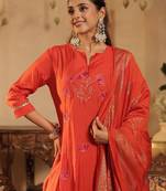 Women Ethnic Motifs Printed Kurta with Trouser& With Dupatta
