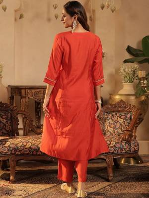 Women Ethnic Motifs Printed Kurta with Trouser& With Dupatta 4