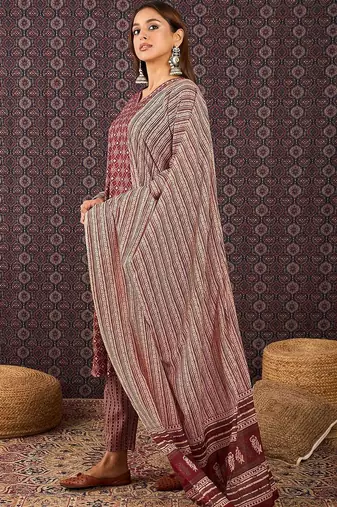 Women Ethnic Motifs Printed Regular  Cotton Kurta Trousers With Dupatta