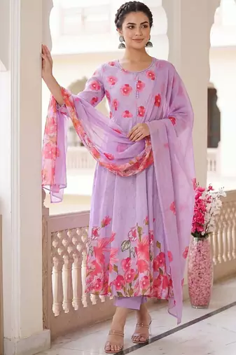 Women Floral Printed Panelled  Cotton Kurta with Trousers & With Dupatta