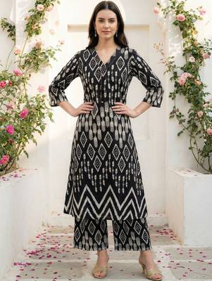 Women Ethnic Motifs Printed Regular  Cotton Kurta with Palazzos 5