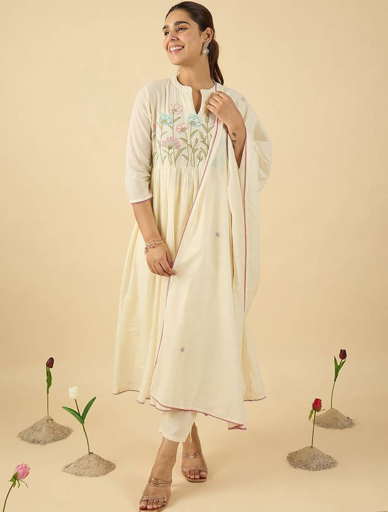 Women Floral Embroidered Cotton Kurta with Trousers & Dupatta