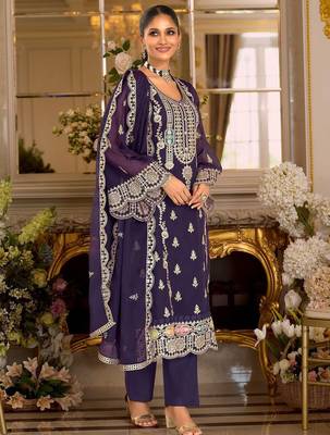 Ethnic Motifs Embroidered Zari Organza Straight Kurta & Trousers With Dupatta 3