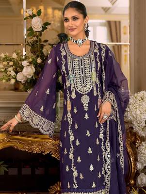 Ethnic Motifs Embroidered Zari Organza Straight Kurta & Trousers With Dupatta 6
