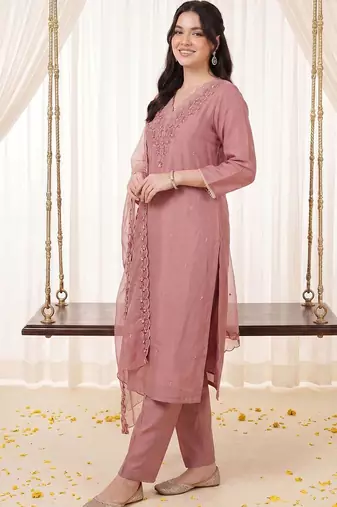 Women Ethnic Motifs Embroidered Regular Thread Work Kurta with Trousers & With Dupatta
