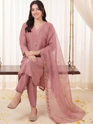Women Ethnic Motifs Embroidered Regular Thread Work Kurta with Trousers & With Dupatta 5