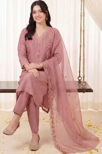 Women Ethnic Motifs Embroidered Regular Thread Work Kurta with Trousers & With Dupatta