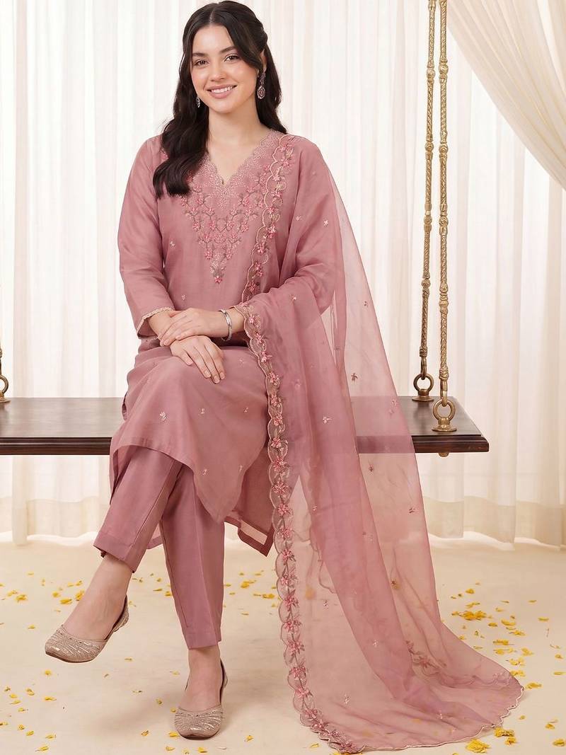 Women Ethnic Motifs Embroidered Regular Thread Work Kurta with Trousers & With Dupatta