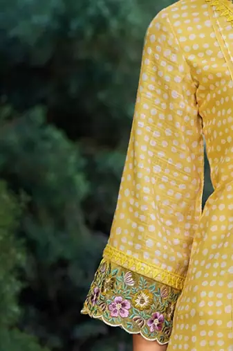 Women Ethnic Motifs Printed Regular Thread Work Linen Kurta with Trousers & With Dupatta