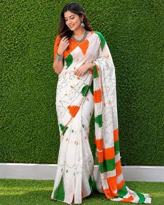 White color linen cotton digital printed saree with un-stitched blouse 3