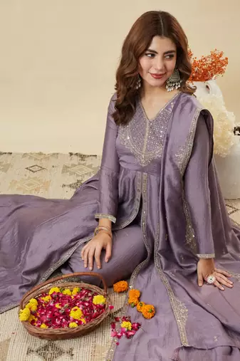 Lavender vichitra silk blend embroidery kurta pant set with embroidered silk blend dupatta