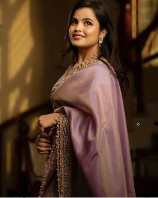 Lavender tissue embroidered zari work heavy look ethnic saree with blouse 4