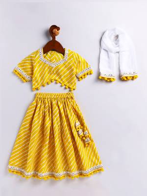 Girls' Yellow Lehenga Choli With Dupatta 3