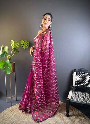 Purple net embroidered thread work heavy look ethnic saree with blouse 2