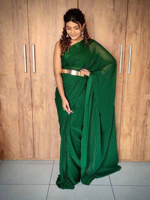 Green viscose embroidered zari woven heavy look ethnic saree with blouse 1