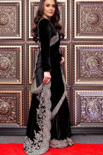Black velvet embroidered sequins work heavy look ethnic saree with blouse