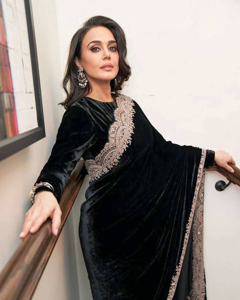 Black velvet embroidered sequins work heavy look ethnic saree with blouse
