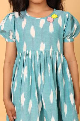 Blue hand embroidered cotton ikat tunic & pant set for girls 2